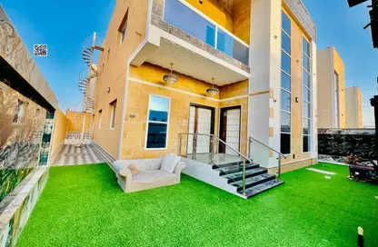 Villa - 5 Bedrooms - 7 Bathrooms for sale in Al Amira Village - Al Yasmeen - Ajman