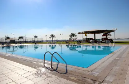 Townhouse - 4 Bedrooms - 5 Bathrooms for rent in Mangrove Village - Abu Dhabi Gate City - Abu Dhabi