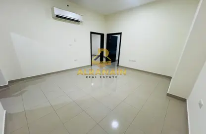 شقة - 2 غرف نوم - 2 حمامات للايجار في سيفيك سينتر - الجيمي - العين
