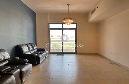 Apartment - 2 Bedrooms - 3 Bathrooms for rent in Yasmine - Azizi Residence - Al Furjan - Dubai
