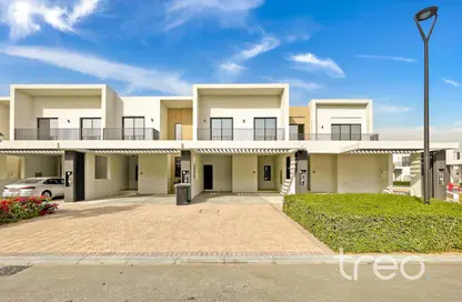 Townhouse - 3 Bedrooms - 4 Bathrooms for rent in Greenviews 2 - EMAAR South - Dubai South (Dubai World Central) - Dubai