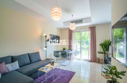 Villa - 2 Bedrooms - 2 Bathrooms for rent in Springs 8 - The Springs - Dubai