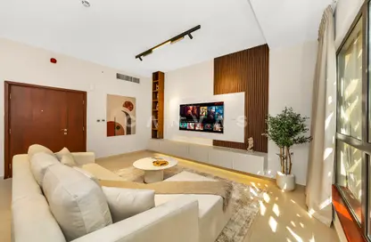 Apartment - 2 Bedrooms - 2 Bathrooms for sale in Amwaj 4 - Amwaj - Jumeirah Beach Residence - Dubai