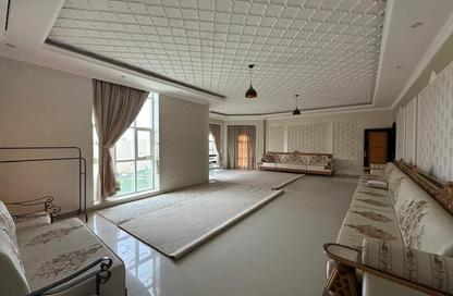 Villa - 4 Bedrooms - 6 Bathrooms for rent in Al Riffa - Ras Al Khaimah