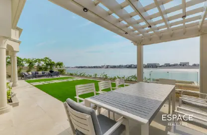 Villa - 4 Bedrooms - 5 Bathrooms for rent in Garden Homes Frond O - Garden Homes - Palm Jumeirah - Dubai Villa - 4 Bedrooms - 5 Bathrooms for rent in Garden Homes Frond O - Garden Homes - Palm Jumeirah - Dubai