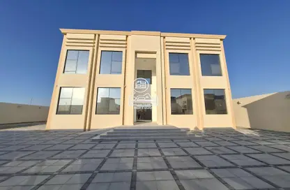 فيلا - 5 غرف نوم - 7 حمامات للايجار في مدينة الرياض - أبوظبي