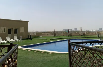 Apartment - 1 Bedroom - 1 Bathroom for rent in Al Thuraya Building - Dubai Silicon Oasis - Dubai