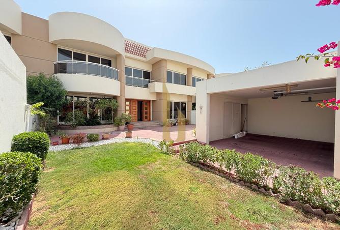 15253018 - Property Image 2