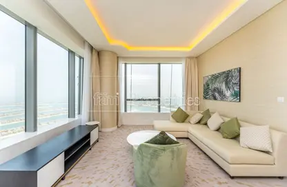 Apartment - 1 Bedroom - 2 Bathrooms for rent in The Palm Tower - Palm Jumeirah - Dubai