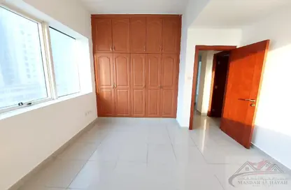 شقة - 2 غرف نوم - 2 حمامات للايجار في برج لوتاه - النهدة - الشارقة