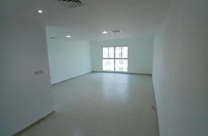 شقة - غرفة نوم - 2 حمامات للايجار في A-2B الخيل هايتس - القوز 4 - القوز - دبي