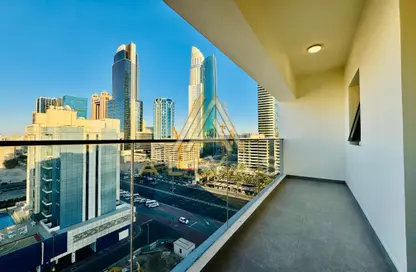 Apartment - 1 Bedroom - 2 Bathrooms for rent in Jumeirah Garden City - Al Satwa - Dubai