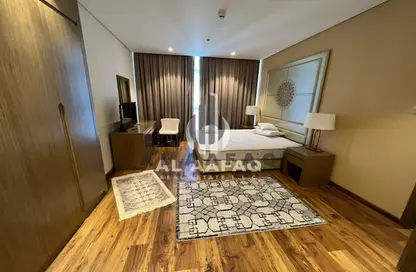 Apartment - 2 Bedrooms - 3 Bathrooms for rent in Al Khan - Sharjah