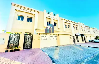 Villa - 3 Bedrooms - 4 Bathrooms for rent in Abu Hail Road - Abu Hail - Deira - Dubai