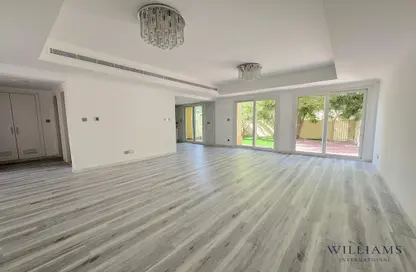 Villa - 3 Bedrooms - 3 Bathrooms for rent in Springs 4 - The Springs - Dubai