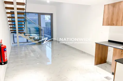 Duplex - 2 Bedrooms - 2 Bathrooms for sale in Oasis 1 - Oasis Residences - Masdar City - Abu Dhabi
