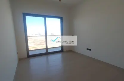 Empty Room image for: Apartment - 1 Bedroom - 1 Bathroom for rent in Binghatti Heights - Jumeirah Village Circle - Dubai, Image 1
