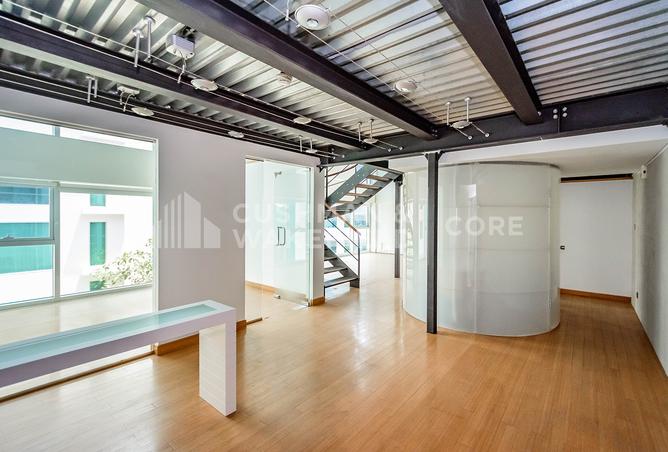 15595183 - Property Image 2