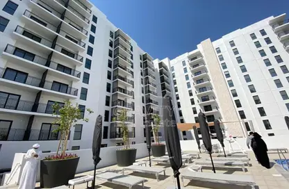 Apartment - 1 Bedroom - 2 Bathrooms for sale in Waters Edge - Yas Island - Abu Dhabi