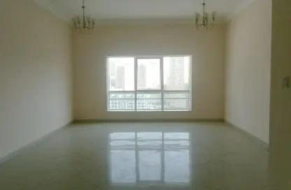 Apartment - 2 Bedrooms - 3 Bathrooms for sale in Al Majaz 1 - Al Majaz - Sharjah Apartment - 2 Bedrooms - 3 Bathrooms for sale in Al Majaz 1 - Al Majaz - Sharjah