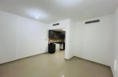 Apartment - Studio - 1 Bathroom for rent in Tower 22 - Al Reef Downtown - Al Reef - Abu Dhabi