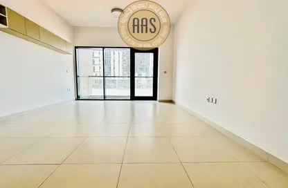 Apartment - Studio - 1 Bathroom for rent in Al Waleed Garden 2 - Al Waleed Garden - Al Jaddaf - Dubai
