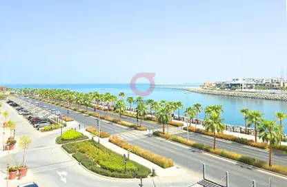 شقة - غرفة نوم - 1 حمام للبيع في لاريف - مبنى 4 - لا مير - الجميرا - دبي