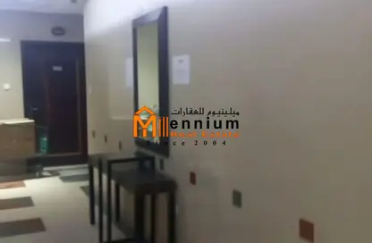Apartment - 2 Bedrooms - 2 Bathrooms for rent in Al Qulaya'ah - Al Sharq - Sharjah Apartment - 2 Bedrooms - 2 Bathrooms for rent in Al Qulaya'ah - Al Sharq - Sharjah