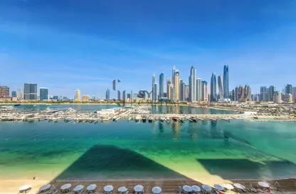 Apartment - 3 Bedrooms - 4 Bathrooms for sale in Marina Vista - EMAAR Beachfront - Dubai Harbour - Dubai