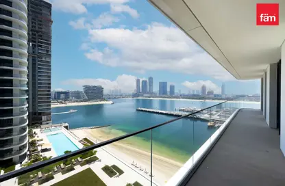 Apartment - 2 Bedrooms - 2 Bathrooms for rent in Palace Beach Residence - EMAAR Beachfront - Dubai Harbour - Dubai