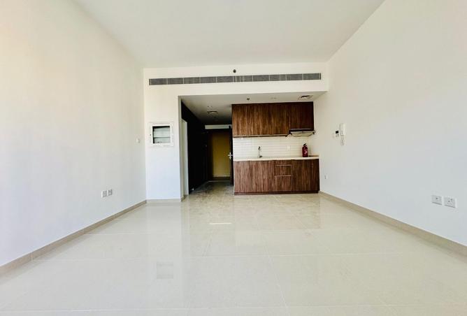 15744324 - صورة العقار 2