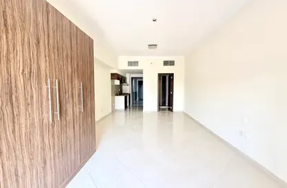 شقة - 1 حمام للايجار في إس بي ريزيدانس - 3 المرحلة - المدينة الدولية - دبي