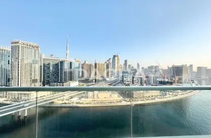 شقة - 2 غرف نوم - 3 حمامات للايجار في ماي فير ريزيدنسي - الخليج التجاري - دبي شقة - 2 غرف نوم - 3 حمامات للايجار في ماي فير ريزيدنسي - الخليج التجاري - دبي