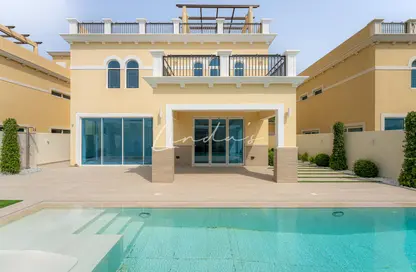 Villa - 4 Bedrooms - 4 Bathrooms for sale in Jumeirah Park Homes - Jumeirah Park - Dubai