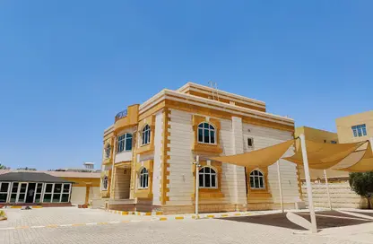 Villa - 5 Bedrooms - 7+ Bathrooms for rent in Mohamed Bin Zayed Centre - Mohamed Bin Zayed City - Abu Dhabi