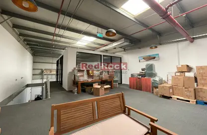 Warehouse - Studio - 1 Bathroom for rent in Al Quoz Industrial Area 3 - Al Quoz Industrial Area - Al Quoz - Dubai