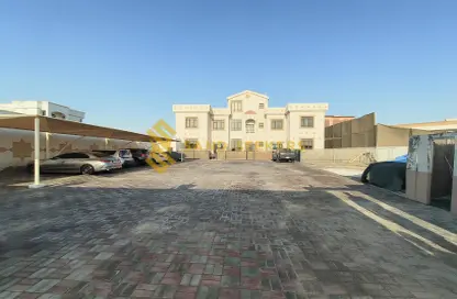 Villa - 4 Bedrooms - 6 Bathrooms for rent in Mohamed Bin Zayed City - Abu Dhabi
