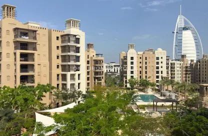 Apartment - 3 Bedrooms - 4 Bathrooms for sale in Rahaal 2 - Madinat Jumeirah Living - Umm Suqeim - Dubai