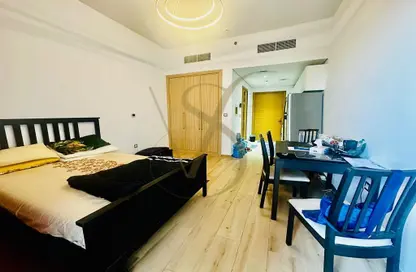 شقة - 1 حمام للايجار في عزيزي اورا - جبل علي - دبي