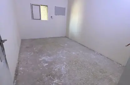 سكن عمال - استوديو - 8 حمامات للايجار في عجمان الصناعية 1 - المنطقة الصناعية - عجمان