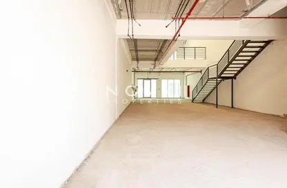 Warehouse - Studio for rent in Dubai Production City (IMPZ) - Dubai