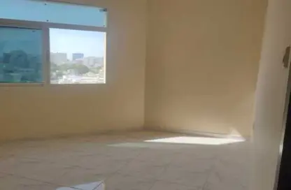 عمارة بالكامل للبيع في البستان - عجمان