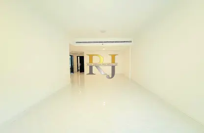 Apartment - 3 Bedrooms - 3 Bathrooms for rent in Mankhool Building - Mankhool - Bur Dubai - Dubai Apartment - 3 Bedrooms - 3 Bathrooms for rent in Mankhool Building - Mankhool - Bur Dubai - Dubai