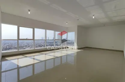 Empty Room image for: Apartment - 2 Bedrooms - 4 Bathrooms for rent in Airport Road - Abu Dhabi, Image 1