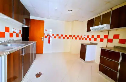 Apartment - 2 Bedrooms - 2 Bathrooms for rent in Dar Al Majaz - Jamal Abdul Nasser Street - Al Majaz - Sharjah