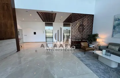 Apartment - Studio - 1 Bathroom for rent in Al Khan Lagoon - Al Khan - Sharjah