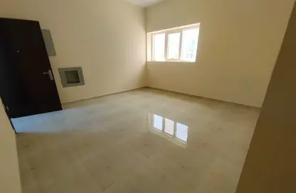 Apartment - 1 Bedroom - 2 Bathrooms for rent in Muwailih Building - Muwaileh - Sharjah