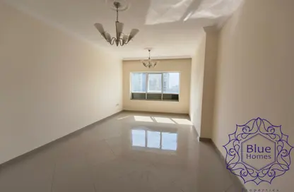 Apartment - 3 Bedrooms - 3 Bathrooms for rent in New Al Taawun Road - Al Taawun - Sharjah