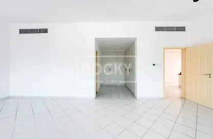 Villa - 5 Bedrooms - 4 Bathrooms for rent in Al Manara - Dubai
