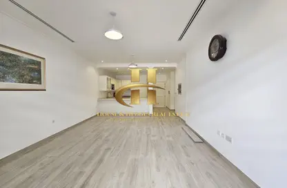 Apartment - 2 Bedrooms - 4 Bathrooms for rent in Mayas Geneva - Jumeirah Village Circle - Dubai